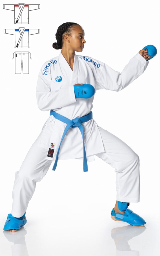 TOKAIDO Kumite Master Junior Karateanzug Set für Kinder mit blauer und roter WKF-Jacke